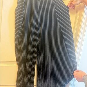 Insight Black and White Pinstripe barrel open